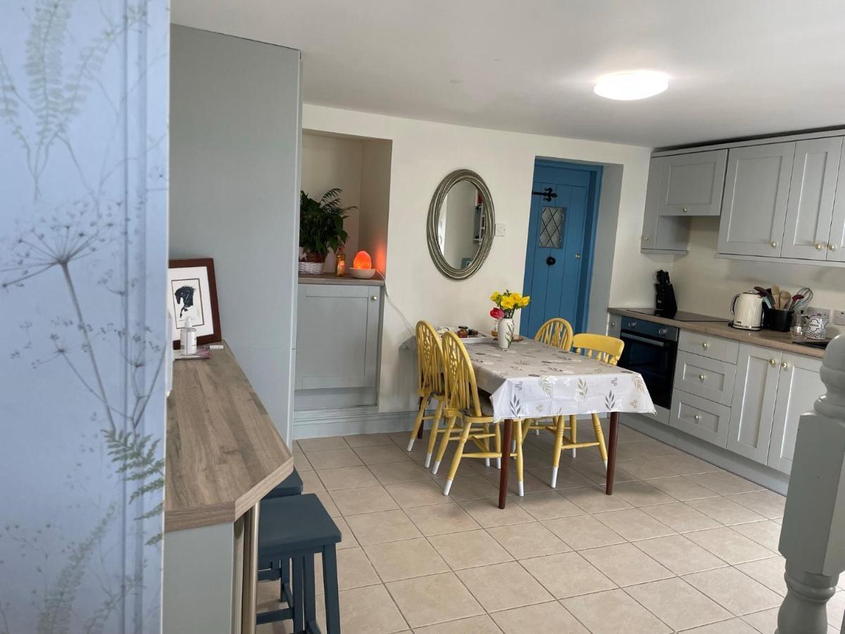 Mai'S Cottage Suite - Charming Holiday Rental Kilmallock Εξωτερικό φωτογραφία